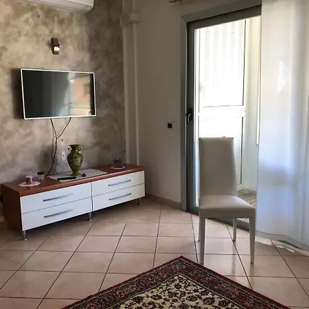 Il Sole Apartment Imperia